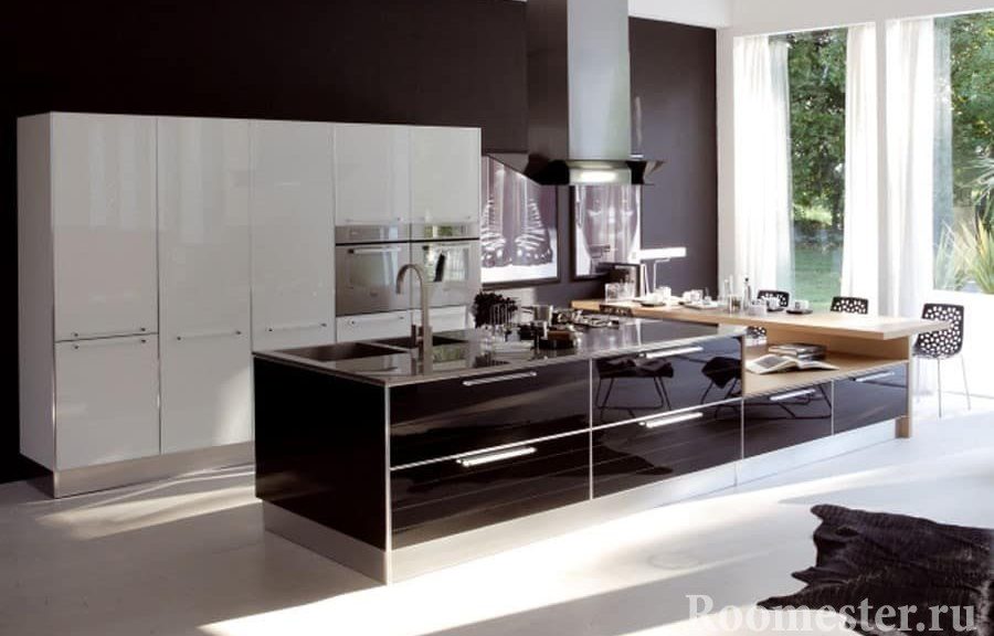 Cuina en blanc i negre