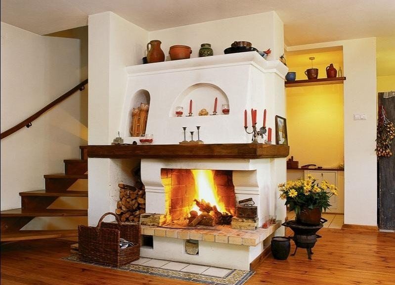 Estufes russes en un interior modern