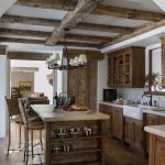 Diseño de comedor estilo chalet