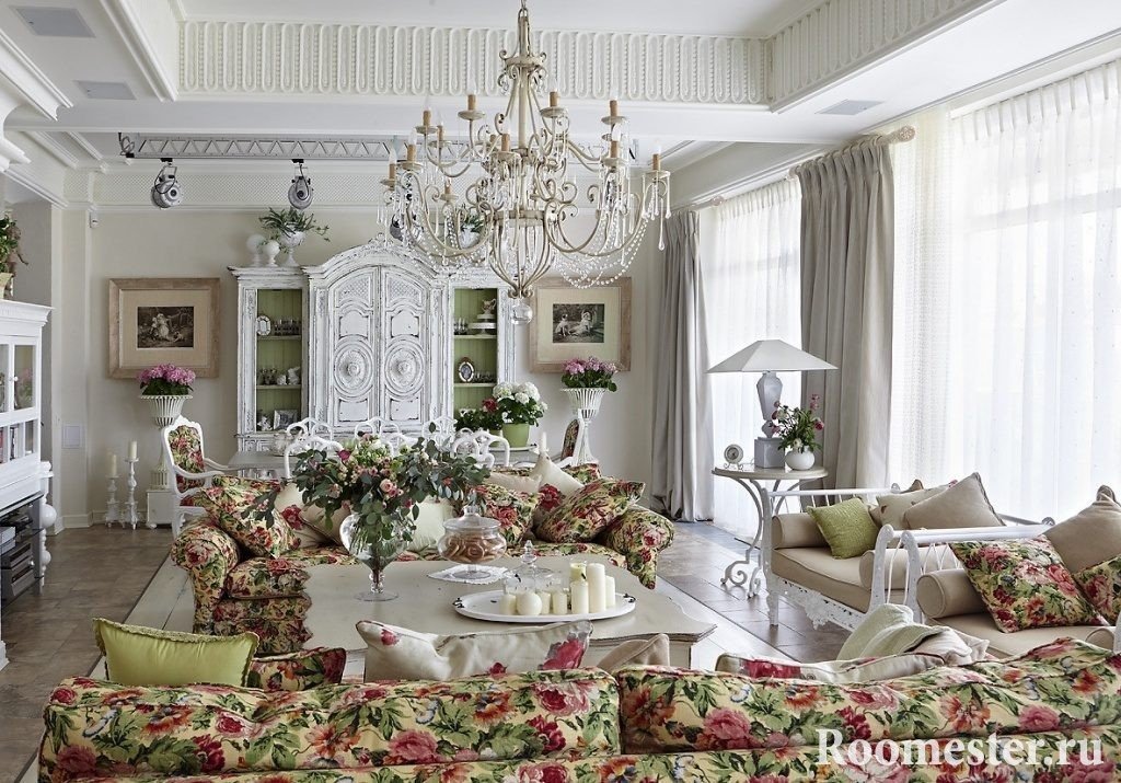 La ligereza, el romance, la simplicidad del interior al estilo francés.