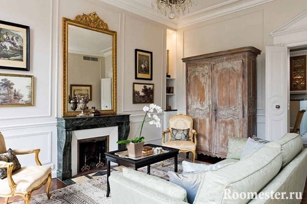 La combinación de detalles contrastantes en el interior del estilo francés.