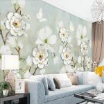 Papel pintado con flores grandes en el interior de la sala de estar