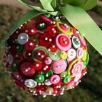 Bola de año nuevo de botones