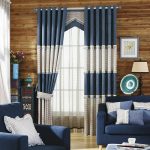 Cortinas blancas y azules