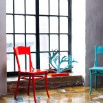 Decorar sillas viejas con pintura
