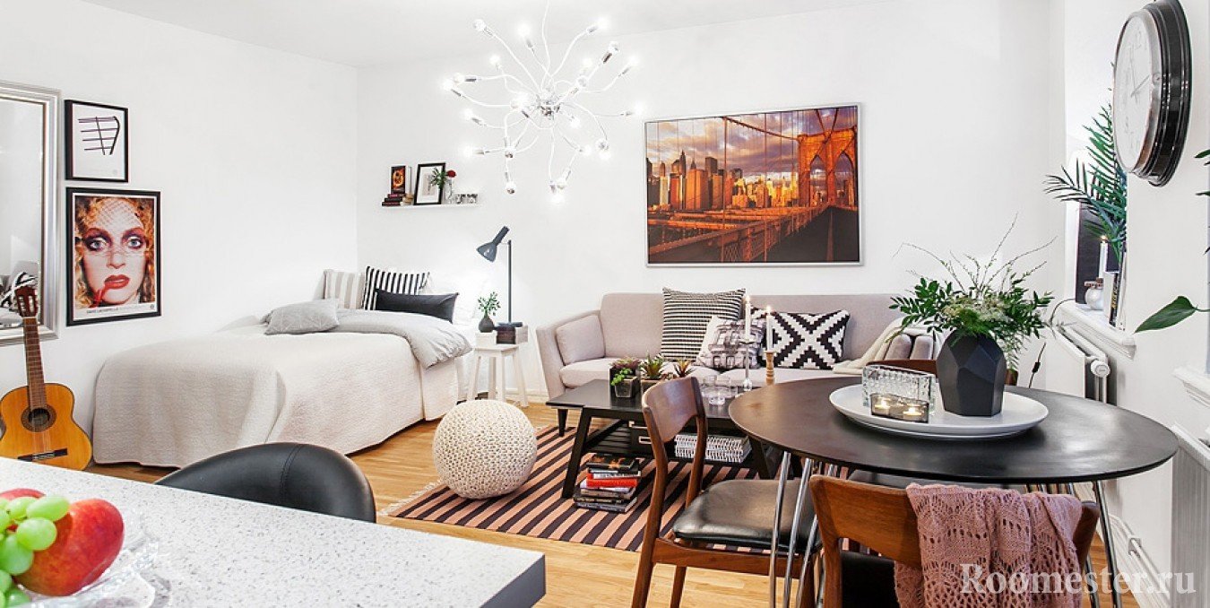 Hyggeligt værelse på 18 kvm med køje og sofa