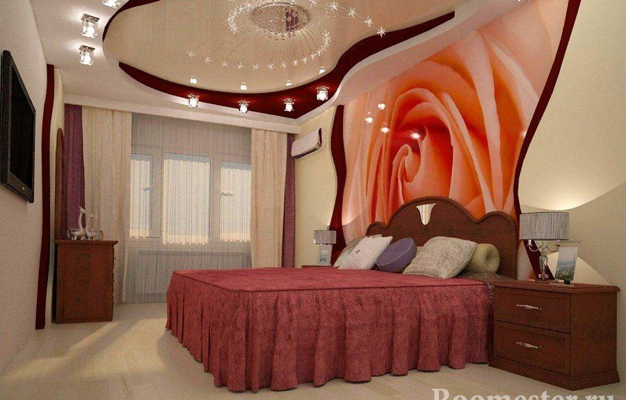 Ruže na stene v spálni