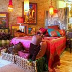 Luces de lujo sobre la cama