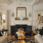 Habitación con hermosos muebles.