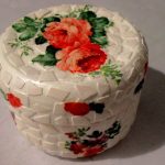 Ataúd con rosas
