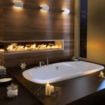 Chimenea decorativa en el baño