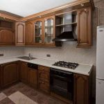 Muebles de madera en la cocina