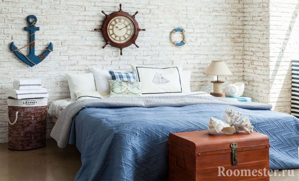 Sidro i volan preko kreveta.