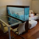 Zonificar una habitación con un acuario