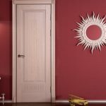 Pintura retroiluminada en la pared