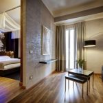 Salón y dormitorio con tabique.