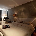 Dormitorio con interior de hombre