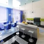 Candelabros satelitales en el interior