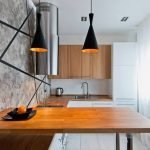 Encimera de madera en la cocina