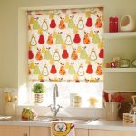 Cortinas brillantes en la cocina