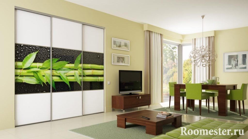 Modern interior na may wardrobe