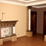Hall con arco cuadrado