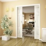 Puertas correderas interiores para un interior clásico.