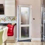 Puerta de PVC para la cocina
