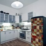 Decoupage manual en la nevera