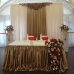 Textil de bronce en el salón de bodas