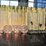 Letras decorativas en la zona de fotos