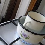 Derretir la parafina en un baño de agua.