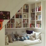 Sala de lectura en la despensa