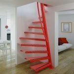 Espectacular escalera roja