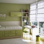 Muebles verdes en la guardería