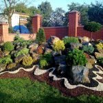 Jardín de rocas en el sitio