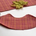 Para un vestido, trituramos el yugo por tres lados