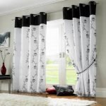 Cortinas en blanco y negro