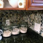 Piedra en el interior de la cocina