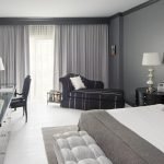 Muebles de sala negro y gris