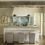 Cocina en tonos grises.