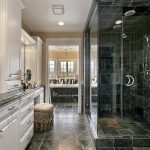 Piso de baño de mármol