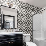 Elegante azulejo en el baño