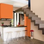 Pequeña cocina en la casa