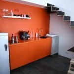 Cocina naranja maciza