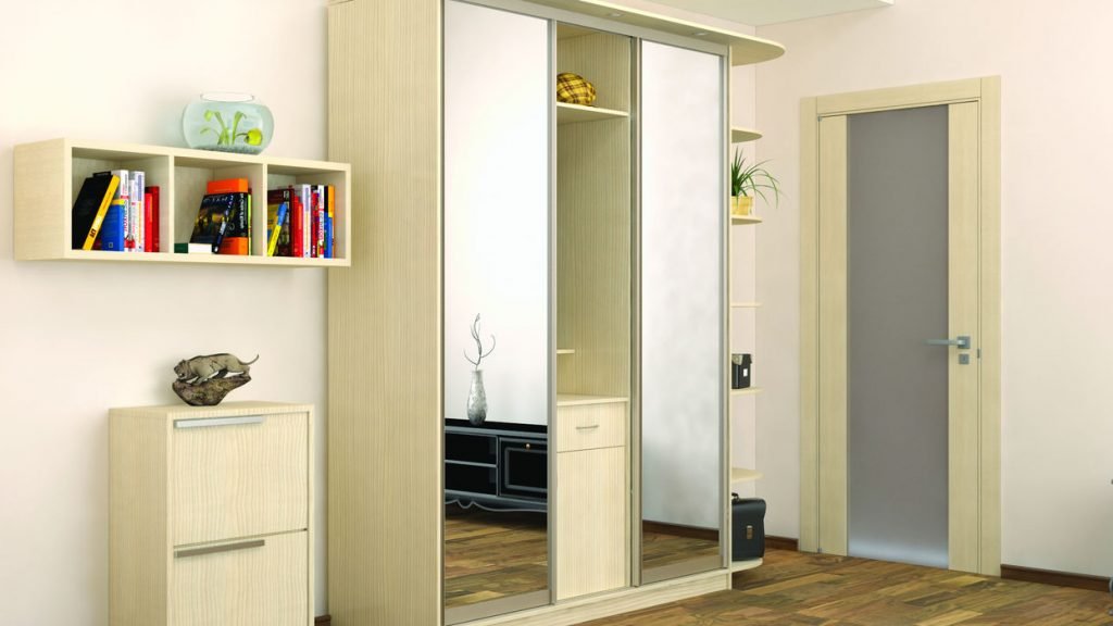 Návrh šatníka na chodbe