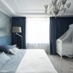 Habitación clásica con cuna