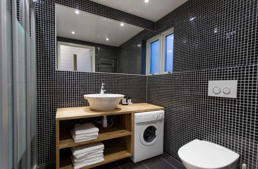 Disenyo ng banyo na may washing machine