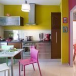 Diseño en colores vibrantes.