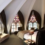 Vidrieras en el dormitorio